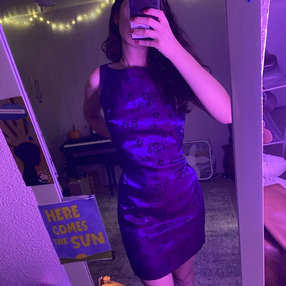 Put a Spell on Me - Dark Purple Vintage 90’s Dress